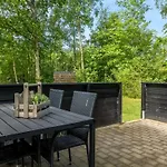 Hébergement de vacances Lonneke - 800m From The Sea By Interhome Laeso