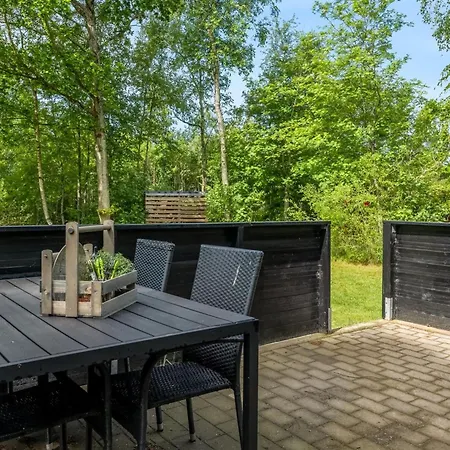 Prázdninový dům Lonneke - 800m From The Sea By Interhome Laeso